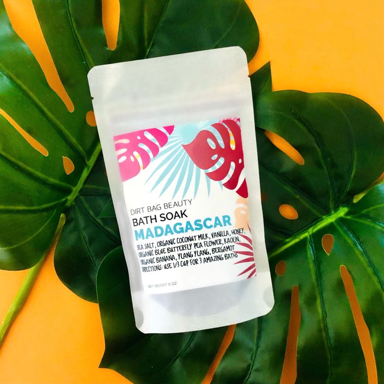 Madagascar All Natural Bath Soak (Turns bath water blue)