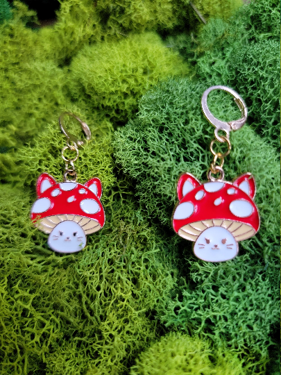 Amanita "Meowshroom" Mushroom Kitten Cat Earrings